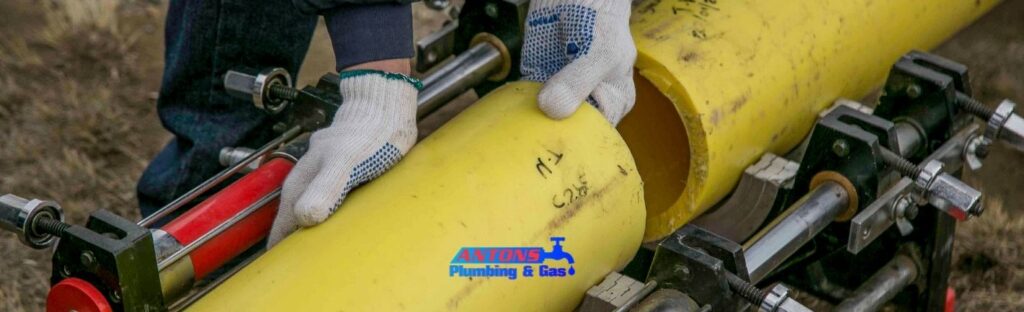 Pipe Relining or Replacement? A Plumbing Company’s Decision Guide
